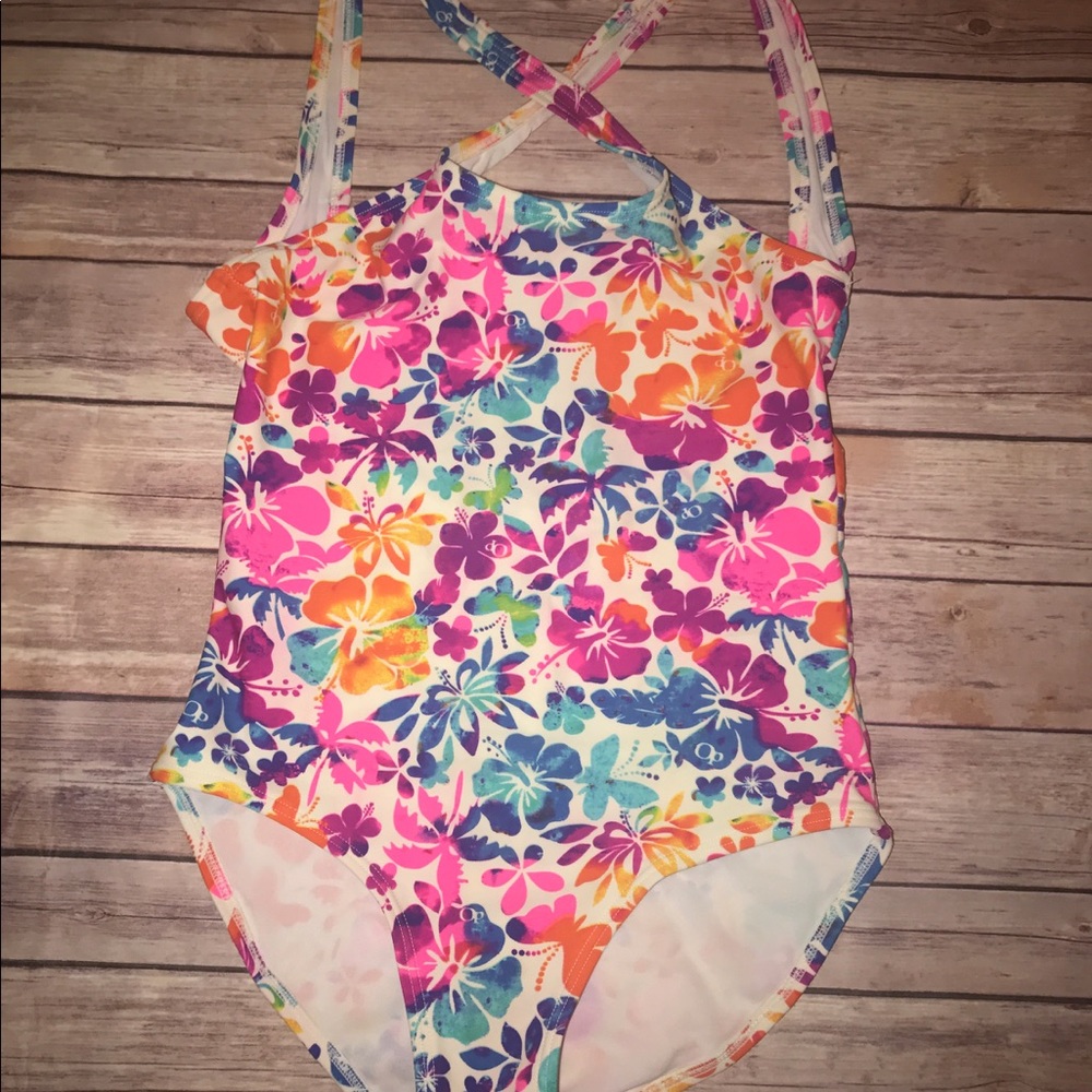 Girls multicolored swim suit !😎
